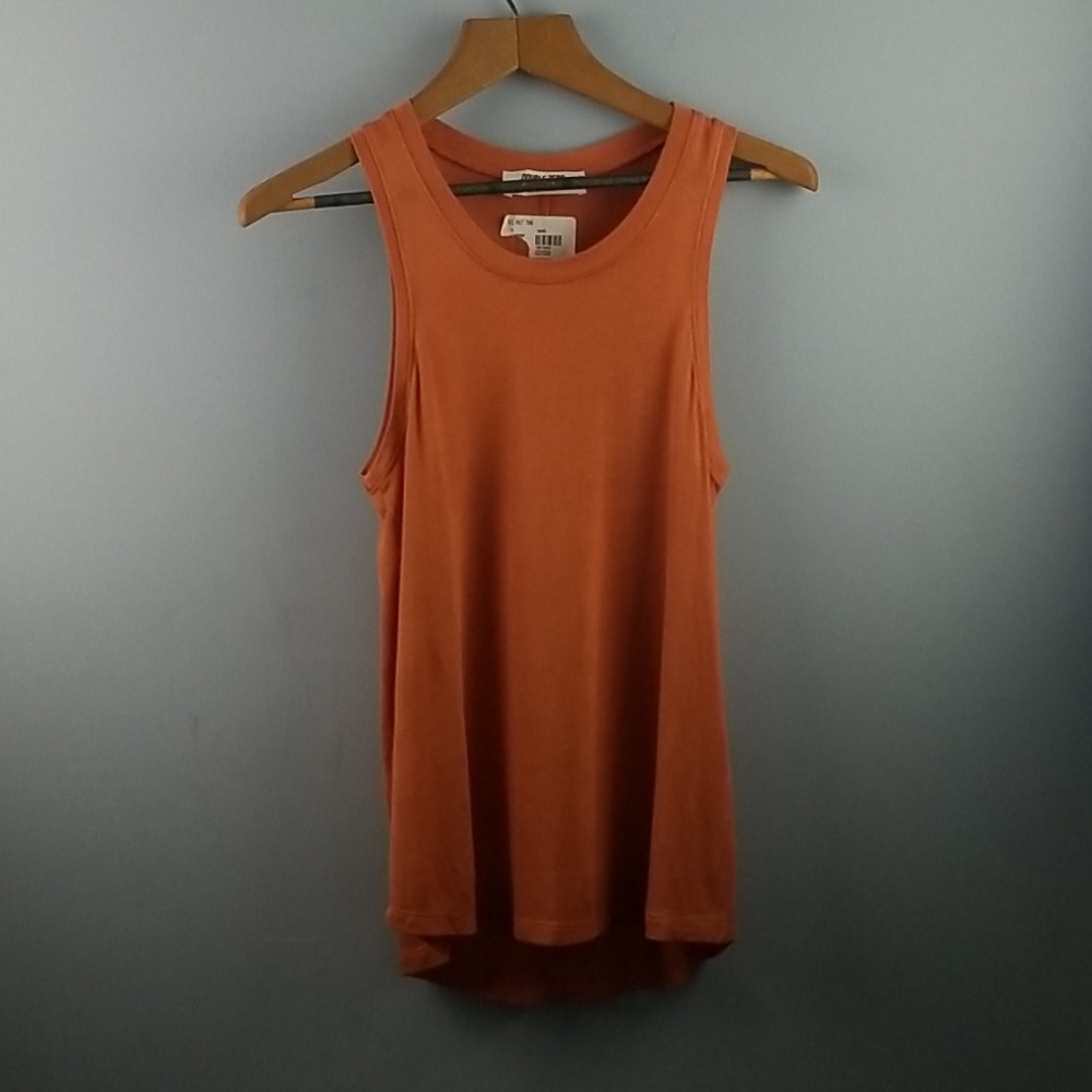Double zero nwt top
